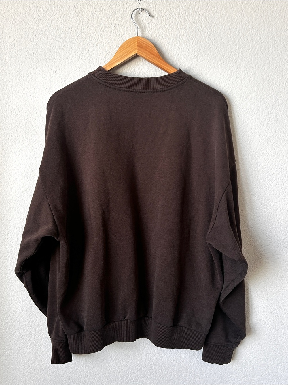 ALO Accolade Crew Neck Sweatshirt - Espresso Brown | Size L - Picture 9 of 10
